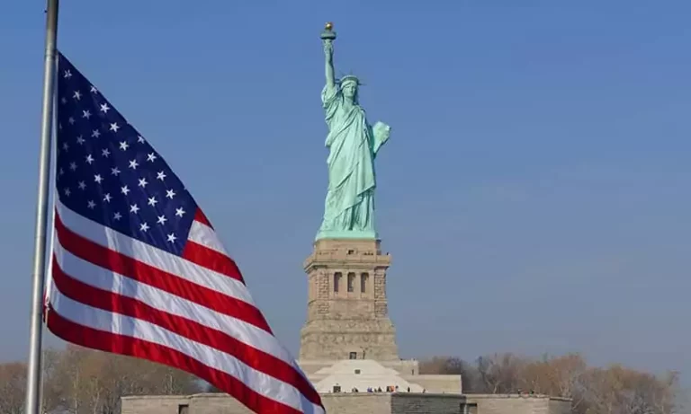 Statue of Liberty: The Making of an Icon