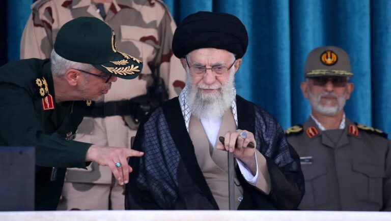 🇮🇷Des mercenaires espions qui opéraient pour le compte du Mossad on été arrêtés en possession d’un drone.